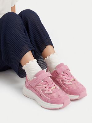 Buty sportowe dziecięce Guess ze sklepu: eobuwie.pl w kategorii: Buty sportowe dziecięce - zdjęcie WP-EBWP-9KUZS-09B_5906751758359