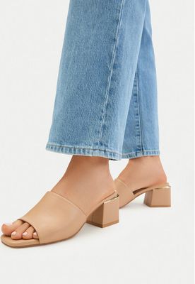 Nine West - Klapki damskie na lato ze sklepu: eobuwie.pl w kategorii: Klapki damskie - zdjęcie WP-EBWP-9KUZS-09B_5906751922514
