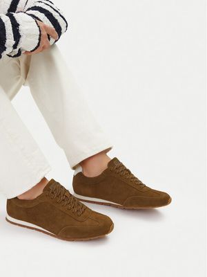Guess Jeans - Buty sportowe męskie wiosenne ze sklepu: eobuwie.pl w kategorii: Buty sportowe męskie - zdjęcie WP-EBWP-9KUZS-09B_5906751955864