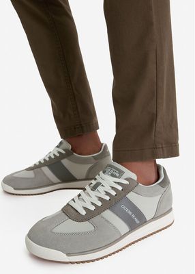 Buty sportowe męskie Guess Jeans ze sklepu: eobuwie.pl w kategorii: Buty sportowe męskie - zdjęcie WP-EBWP-9KUZS-09B_5907964015413
