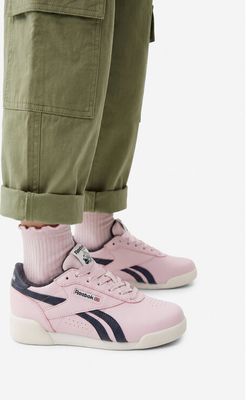 Reebok - Buty sportowe dziecięce na wiosnę ze sklepu: eobuwie.pl w kategorii: Buty sportowe dziecięce - zdjęcie WP-EBWP-9KUZS-09B_5907964108993