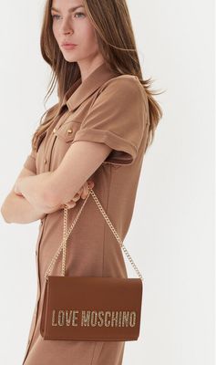 Kopertówka elegancka Love Moschino ze sklepu: eobuwie.pl w kategorii: Kopertówki - zdjęcie WP-EBWP-9KUZS-09B_8059987916066