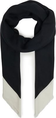 Szalik/chusta elegancki Calvin Klein ze sklepu: eobuwie.pl w kategorii: Szaliki i chusty damskie - zdjęcie WP-EBWP-9KUZS-09B_8719849866877