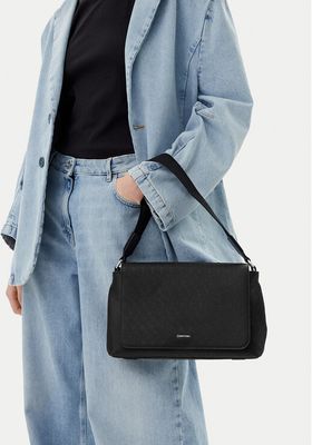 Listonoszka Calvin Klein ze sklepu: eobuwie.pl w kategorii: Listonoszki - zdjęcie WP-EBWP-9KUZS-09B_8721107421261