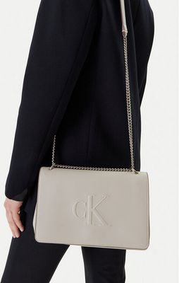 Kopertówka elegancka Calvin Klein Jeans ze sklepu: eobuwie.pl w kategorii: Kopertówki - zdjęcie WP-EBWP-9KUZS-09B_8721107862309