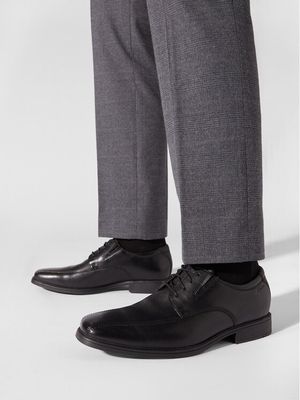 Buty eleganckie męskie jesienne Clarks ze sklepu: MODIVO w kategorii: Buty eleganckie męskie - zdjęcie WP-EBWP-BKLVO-LN0_0000199022036