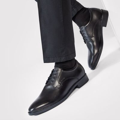 Buty eleganckie męskie jesienne Geox ze sklepu: MODIVO w kategorii: Buty eleganckie męskie - zdjęcie WP-EBWP-BKLVO-LN0_0000206775269