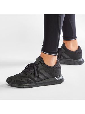 Buty sportowe męskie adidas ze sklepu: MODIVO w kategorii: Buty sportowe męskie - zdjęcie WP-EBWP-BKLVO-LN0_0000207772953