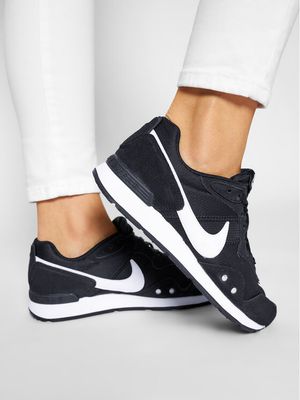 Buty sportowe damskie wiosenne Nike ze sklepu: MODIVO w kategorii: Buty sportowe damskie - zdjęcie WP-EBWP-BKLVO-LN0_0000208065634