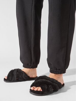 UGG - Kapcie damskie zimowe ze sklepu: MODIVO w kategorii: Kapcie damskie - zdjęcie WP-EBWP-BKLVO-LN0_0000208956314