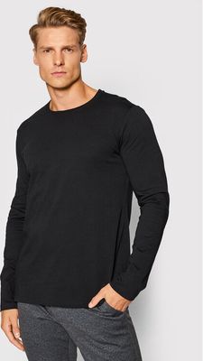 T-shirt męski na zimę United Colors Of Benetton ze sklepu: MODIVO w kategorii: T-shirty męskie - zdjęcie WP-EBWP-BKLVO-LN0_0000209300291