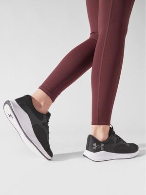 Buty sportowe damskie Under Armour ze sklepu: MODIVO w kategorii: Buty sportowe damskie - zdjęcie WP-EBWP-BKLVO-LN0_0000300502594
