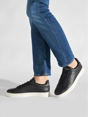 Buty sportowe męskie Emporio Armani ze sklepu: MODIVO w kategorii: Buty sportowe męskie - zdjęcie WP-EBWP-BKLVO-LN0_0000301413264