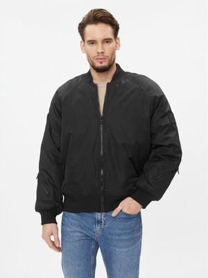 Kurtka męska na jesień Calvin Klein Jeans ze sklepu: MODIVO w kategorii: Kurtki męskie - zdjęcie WP-EBWP-BKLVO-LN0_0000302819225