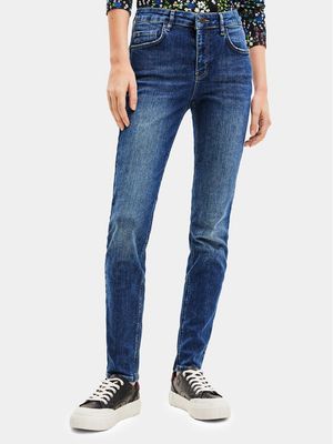 Desigual - Jeansy damskie jesienne ze sklepu: MODIVO w kategorii: Jeansy damskie - zdjęcie WP-EBWP-BKLVO-LN0_0000303228361