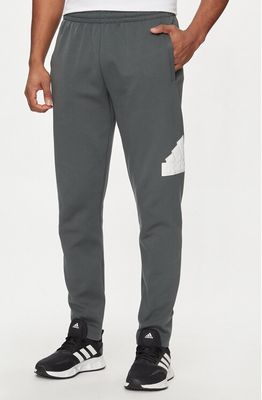 Spodnie męskie na zimę adidas ze sklepu: MODIVO w kategorii: Spodnie męskie - zdjęcie WP-EBWP-BKLVO-LN0_0000303488970