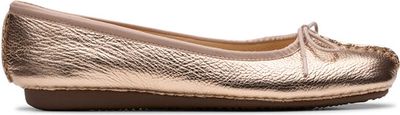 Balerinki wiosenne Clarks ze sklepu: MODIVO w kategorii: Balerinki - zdjęcie WP-EBWP-BKLVO-LN0_0000304748707
