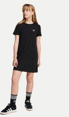 Sukienka dziewczęca na zimę adidas ze sklepu: MODIVO w kategorii: Sukienki dziewczęce - zdjęcie WP-EBWP-BKLVO-LN0_0000304813115