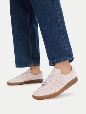 Buty sportowe damskie na wiosnę adidas ze sklepu: MODIVO w kategorii: Buty sportowe damskie - zdjęcie WP-EBWP-BKLVO-LN0_0000305635518