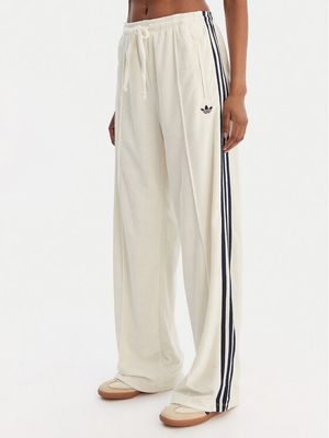 Spodnie damskie sportowe adidas ze sklepu: MODIVO w kategorii: Spodnie damskie - zdjęcie WP-EBWP-BKLVO-LN0_0000305712462