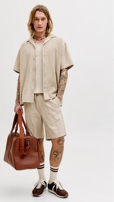 Koszula męska na wiosnę Jack & Jones ze sklepu: MODIVO w kategorii: Koszule męskie - zdjęcie WP-EBWP-BKLVO-LN0_0000305731135