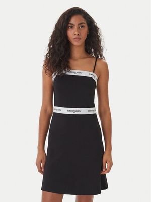 Tommy Jeans - Sukienka casual ze sklepu: MODIVO w kategorii: Sukienki - zdjęcie WP-EBWP-BKLVO-LN0_0000305758026