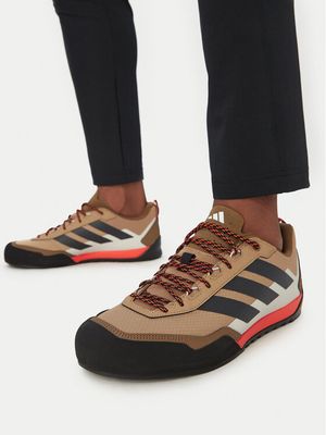 Buty sportowe męskie jesienne adidas ze sklepu: MODIVO w kategorii: Buty sportowe męskie - zdjęcie WP-EBWP-BKLVO-LN0_0000305774576
