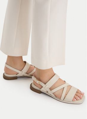 Sandały damskie Clarks ze sklepu: MODIVO w kategorii: Sandały damskie - zdjęcie WP-EBWP-BKLVO-LN0_0000305833785