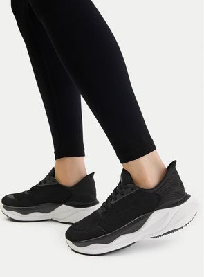 Buty sportowe damskie wiosenne Clarks ze sklepu: MODIVO w kategorii: Buty sportowe damskie - zdjęcie WP-EBWP-BKLVO-LN0_0000305833846