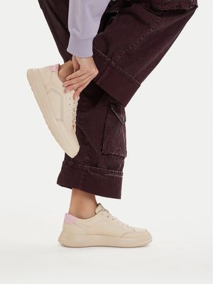Buty sportowe damskie wiosenne ECCO ze sklepu: MODIVO w kategorii: Buty sportowe damskie - zdjęcie WP-EBWP-BKLVO-LN0_0000305842404