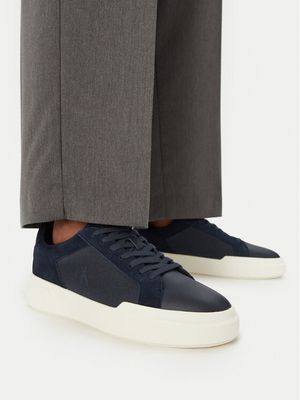 Buty sportowe męskie na wiosnę Calvin Klein ze sklepu: MODIVO w kategorii: Buty sportowe męskie - zdjęcie WP-EBWP-BKLVO-LN0_0000305848482