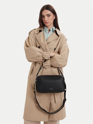 Listonoszka jesienny Calvin Klein ze sklepu: MODIVO w kategorii: Listonoszki - zdjęcie WP-EBWP-BKLVO-LN0_0000305949479