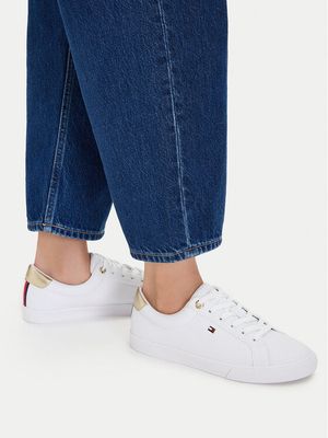 Buty sportowe damskie na wiosnę Tommy Hilfiger ze sklepu: MODIVO w kategorii: Buty sportowe damskie - zdjęcie WP-EBWP-BKLVO-LN0_0000305961587