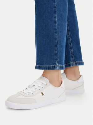 Buty sportowe damskie wiosenne Tommy Hilfiger ze sklepu: MODIVO w kategorii: Buty sportowe damskie - zdjęcie WP-EBWP-BKLVO-LN0_0000305961648