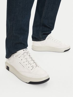 Buty sportowe męskie na wiosnę Armani Exchange ze sklepu: MODIVO w kategorii: Buty sportowe męskie - zdjęcie WP-EBWP-BKLVO-LN0_0000305967435
