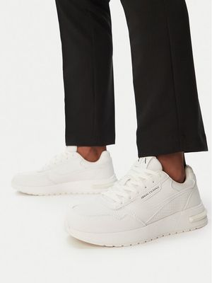 Buty sportowe męskie Armani Exchange ze sklepu: MODIVO w kategorii: Buty sportowe męskie - zdjęcie WP-EBWP-BKLVO-LN0_0000305968951