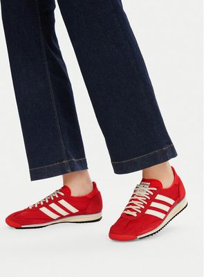 Buty sportowe damskie wiosenne adidas ze sklepu: MODIVO w kategorii: Buty sportowe damskie - zdjęcie WP-EBWP-BKLVO-LN0_0000305973306