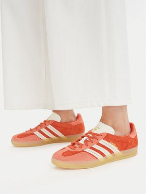 Buty sportowe damskie wiosenne adidas ze sklepu: MODIVO w kategorii: Buty sportowe damskie - zdjęcie WP-EBWP-BKLVO-LN0_0000305973504