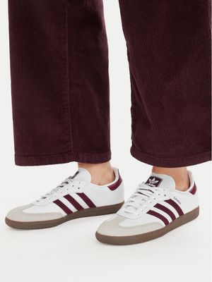 adidas - Buty sportowe dziecięce na wiosnę ze sklepu: MODIVO w kategorii: Buty sportowe dziecięce - zdjęcie WP-EBWP-BKLVO-LN0_0000305974457