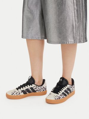 Buty sportowe damskie wiosenne adidas ze sklepu: MODIVO w kategorii: Buty sportowe damskie - zdjęcie WP-EBWP-BKLVO-LN0_0000305974723