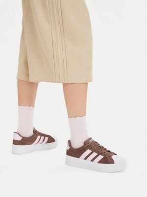 adidas - Buty sportowe damskie na wiosnę ze sklepu: MODIVO w kategorii: Buty sportowe damskie - zdjęcie WP-EBWP-BKLVO-LN0_0000305976727