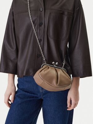 Kopertówka elegancka Weekend Max Mara ze sklepu: MODIVO w kategorii: Kopertówki - zdjęcie WP-EBWP-BKLVO-LN0_0000306016811