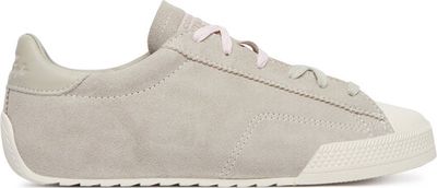 Buty sportowe damskie na wiosnę Converse ze sklepu: MODIVO w kategorii: Buty sportowe damskie - zdjęcie WP-EBWP-BKLVO-LN0_0000306066625