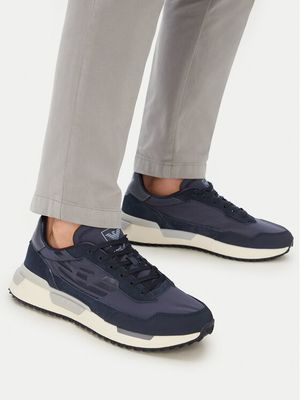 Buty sportowe męskie jesienne EA7 Emporio Armani ze sklepu: MODIVO w kategorii: Buty sportowe męskie - zdjęcie WP-EBWP-BKLVO-LN0_0000306114050
