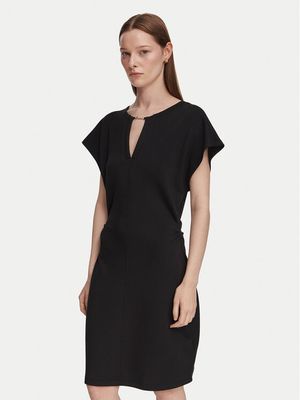 Sukienka Guess ze sklepu: MODIVO w kategorii: Sukienki - zdjęcie WP-EBWP-BKLVO-LN0_0000306149564