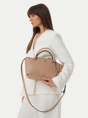 Shopper bag elegancka Guess ze sklepu: MODIVO w kategorii: Torby Shopper bag - zdjęcie WP-EBWP-BKLVO-LN0_0000306158023