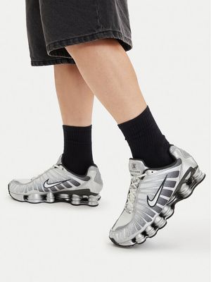 Buty sportowe męskie Nike ze sklepu: MODIVO w kategorii: Buty sportowe męskie - zdjęcie WP-EBWP-BKLVO-LN0_0000306215634