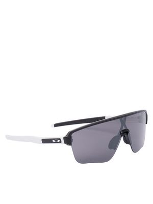 Okulary przeciwsłoneczne gładki casual Oakley ze sklepu: MODIVO w kategorii: Okulary przeciwsłoneczne męskie - zdjęcie WP-EBWP-BKLVO-LN0_0000306250116
