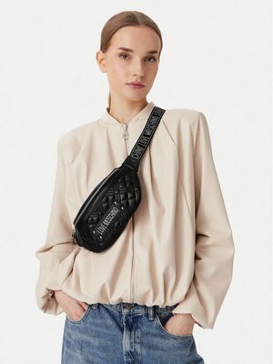 Nerka elegancki Love Moschino ze sklepu: MODIVO w kategorii: Nerki - zdjęcie WP-EBWP-BKLVO-LN0_0000306356788