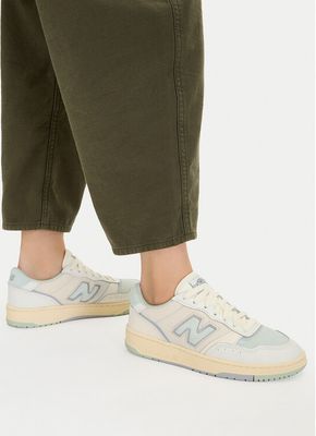 Buty sportowe damskie na wiosnę New Balance ze sklepu: MODIVO w kategorii: Buty sportowe damskie - zdjęcie WP-EBWP-BKLVO-LN0_0000306385665